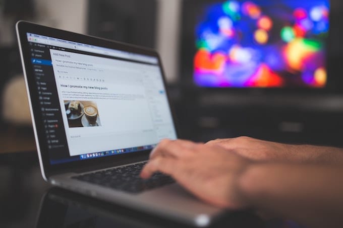 how to promote your shopify store? try blogging